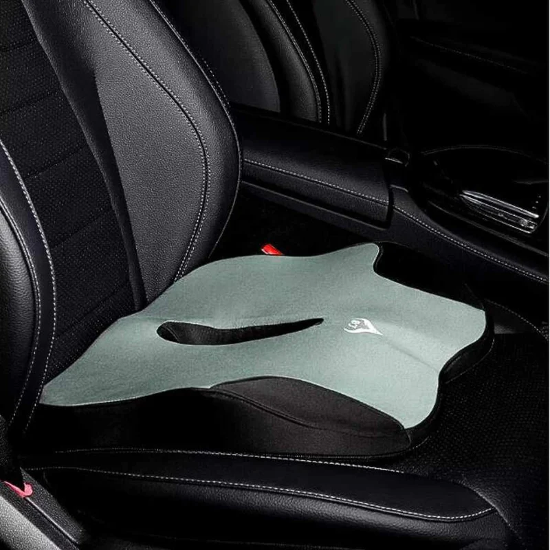 Coussin pour hémorroïdes en voiture vert !