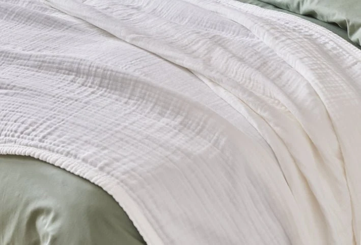 Plaid en gaze de coton biologique TIO