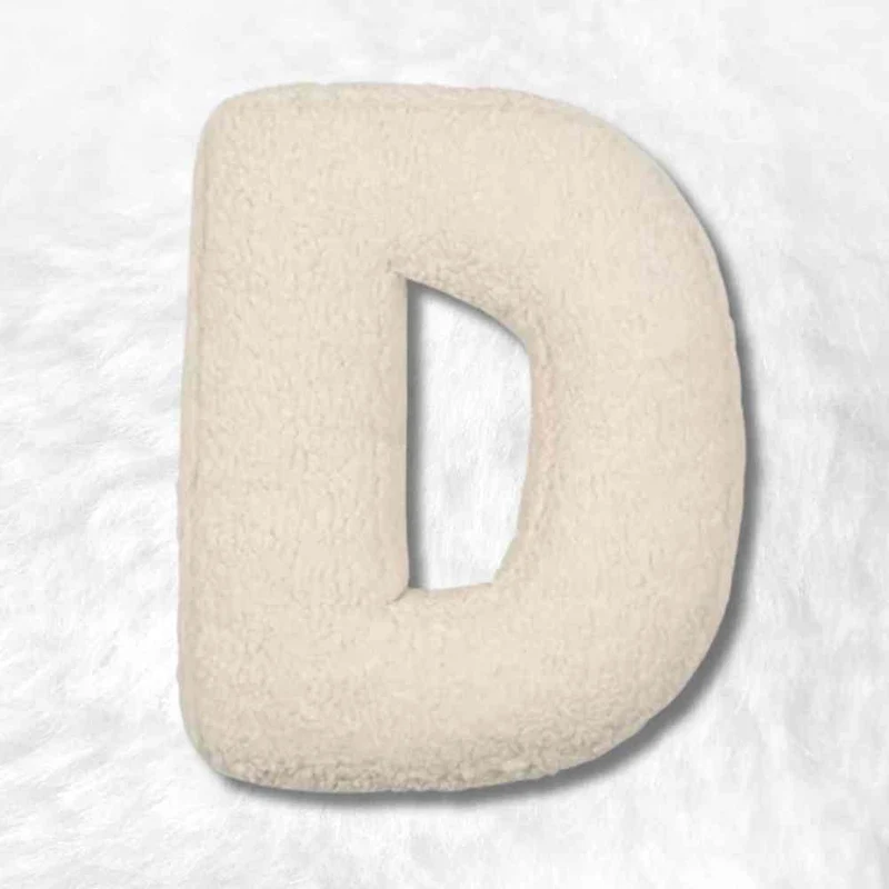 Coussin Lettre D