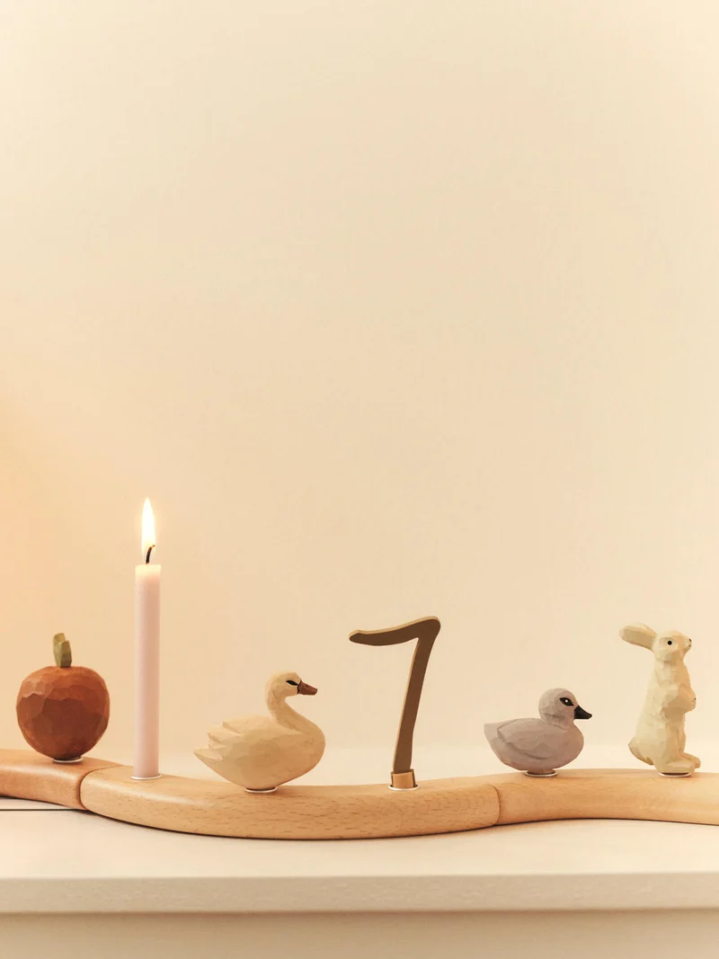 Loopi Celebration Ring & Figurines - Swan and Duckling - Set of 2 - Gift Set