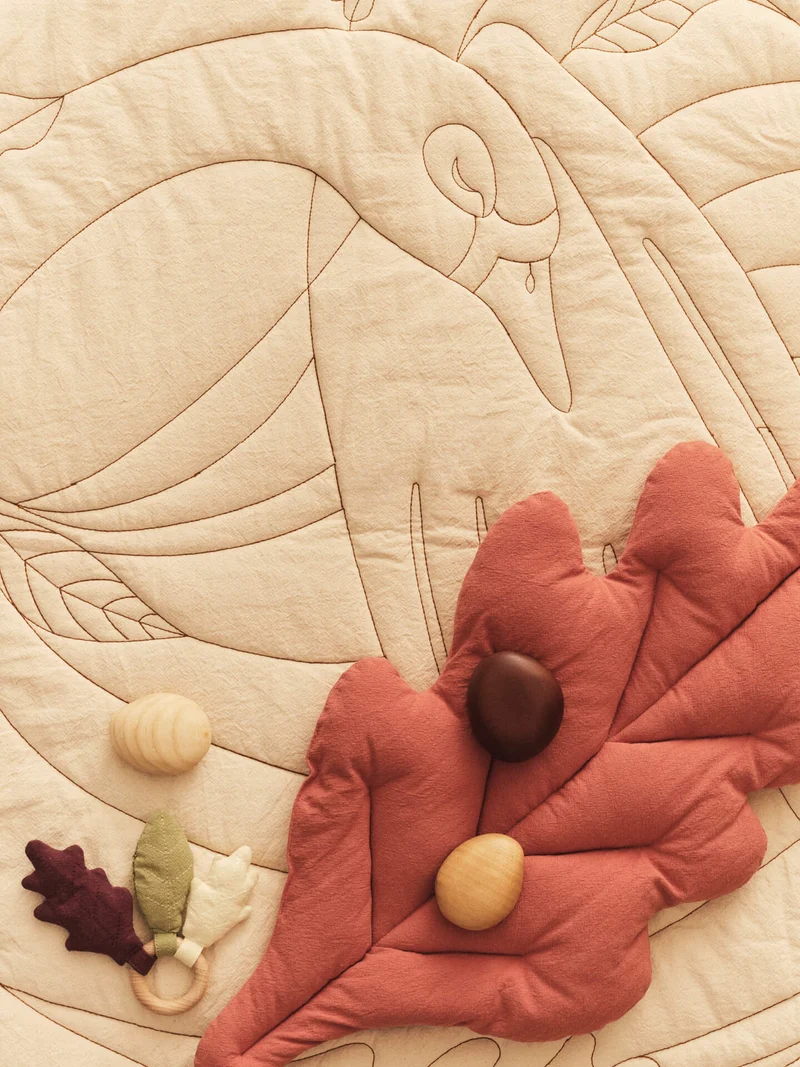 Swan Baby Playmat - Natural & Leaf Rattle - Tea Green - Gift Set