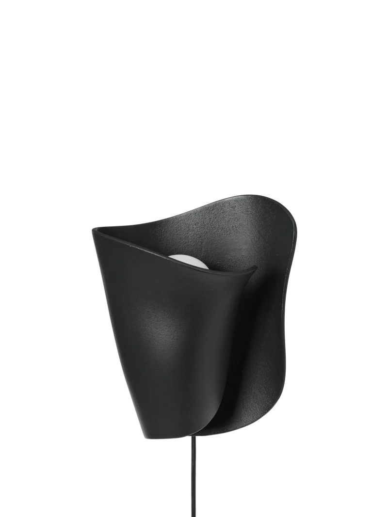 Oyster Wall Sconce - Black