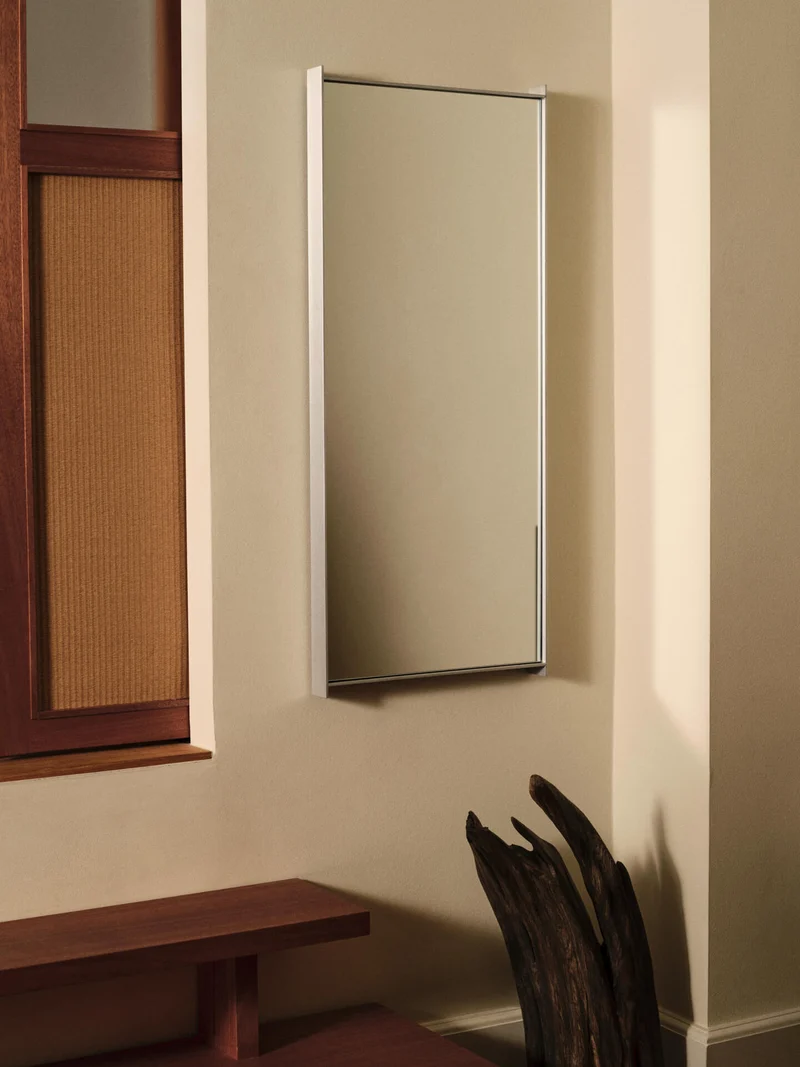 Lager Mirror - Narrow - Aluminium