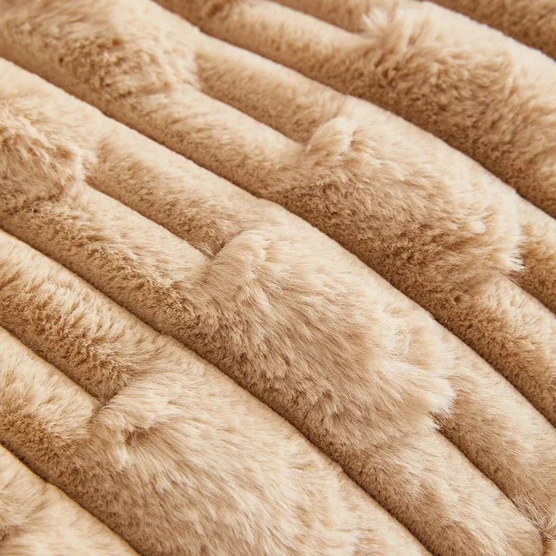 Housse de Canapé EasyCover Fausse Fourrure Épaisse