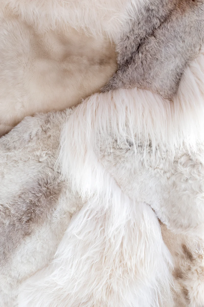 Coussin patchwork peau de mouton multicolore