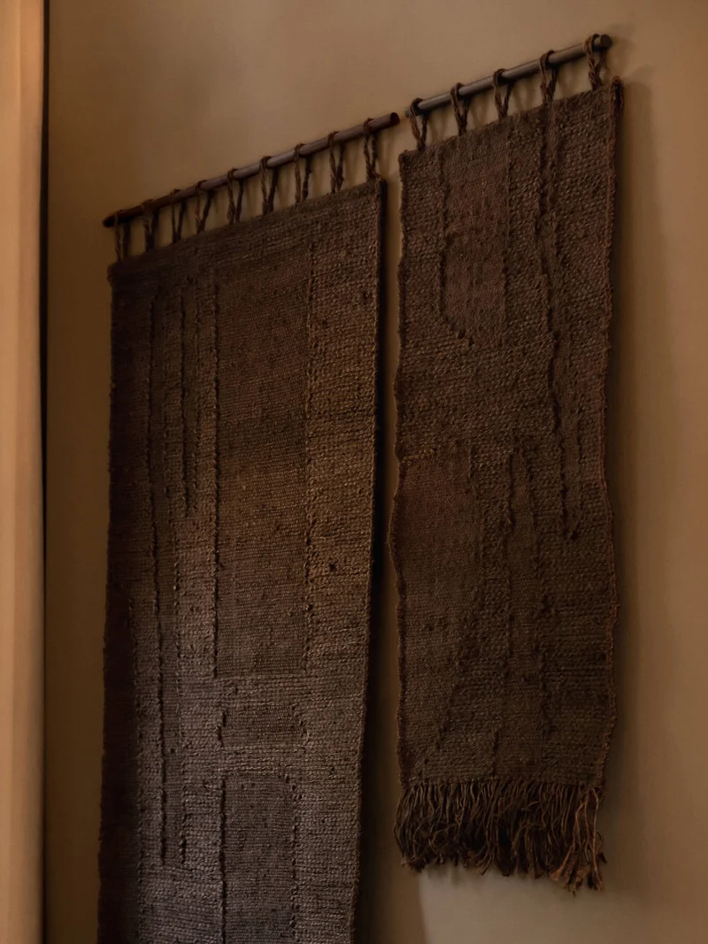 Harvest Wall Rug - Small - Dark Chocolate