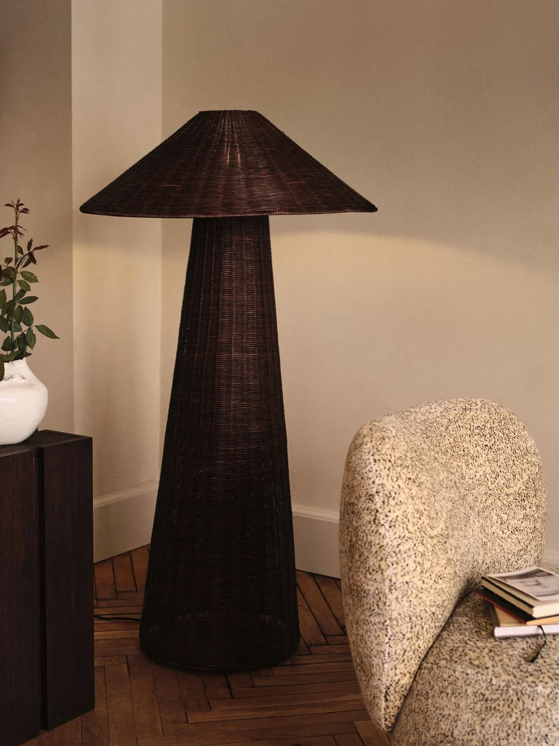 Dou Floor Lamp - Dark Brown