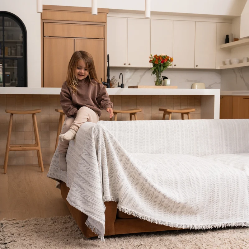 Magic Sofa Blanket - Lena Herring
