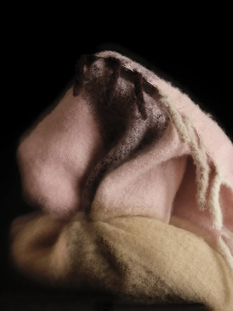 Blur Mohair Blanket - Butter/Pale Rose