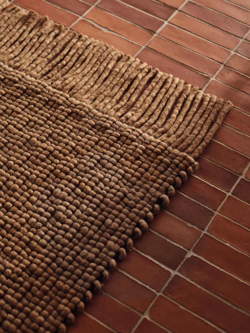Udo Rug - Tan/Black