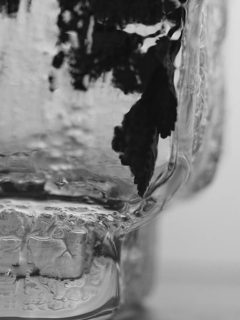 Mokuri Vase - Large - Clear