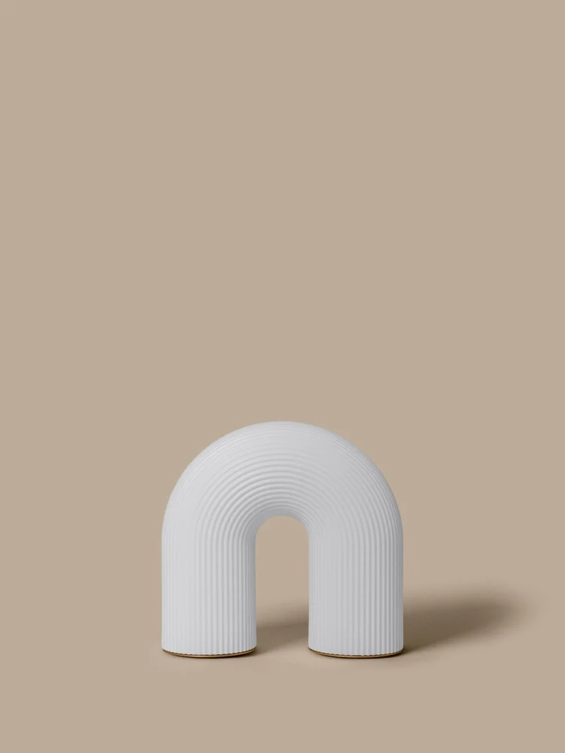 Vuelta Outdoor Portable Lamp - White