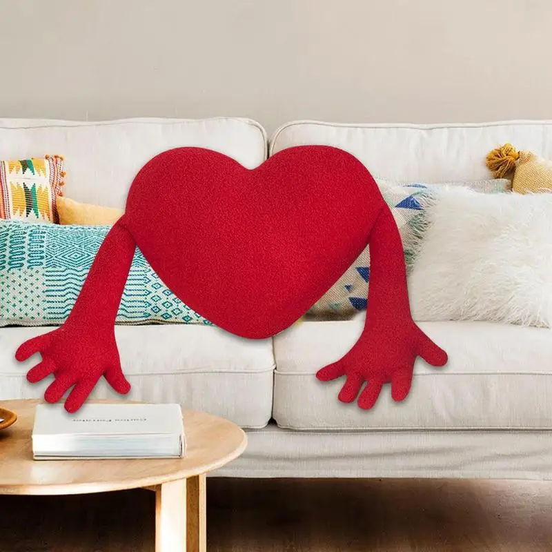 Coussin coeur avec bras