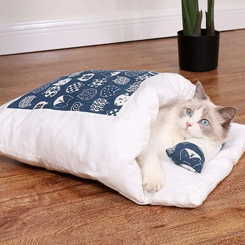 Lit douillet semi-fermé pour chat et petits animaux