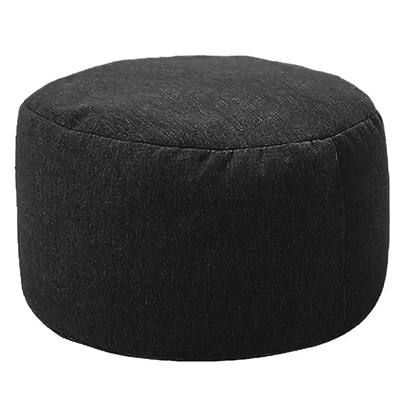 Petit coussin pouf