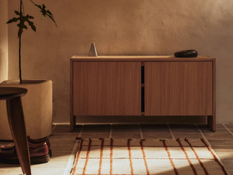 Parcel Hallway Cabinet - Low - Natural Oak