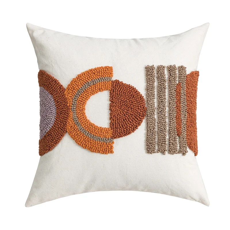Housse coussin design pour canapé avec broderie