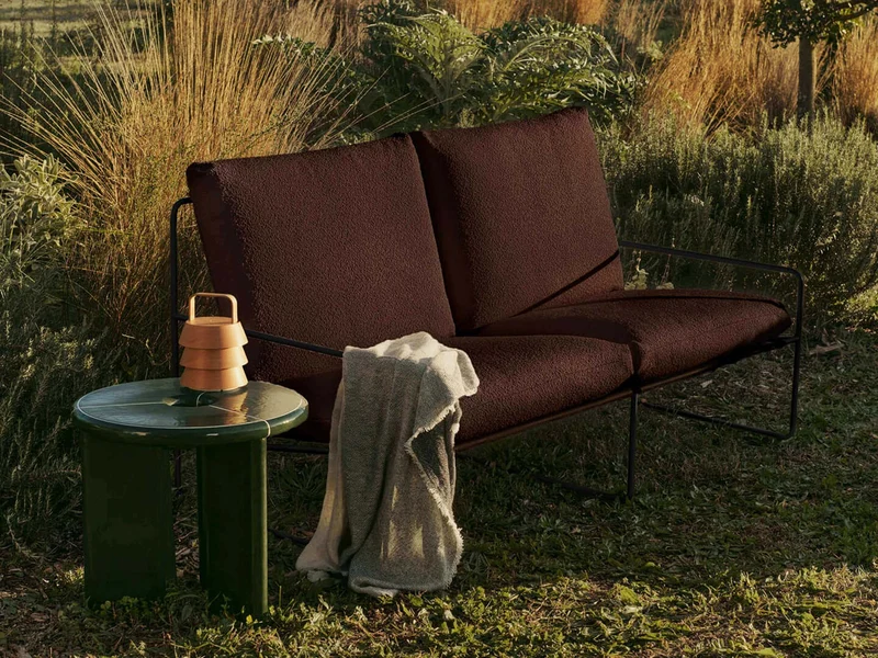 Desert 2-seater - Black - Pure Bouclé - Chestnut