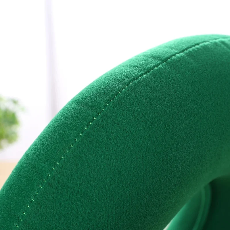 Coussin hémorroïdes gonflable avec une pompe fournie