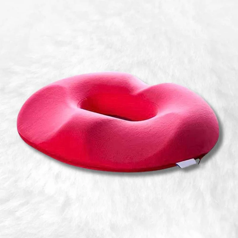 Coussin pour hémorroïdes femme rose !