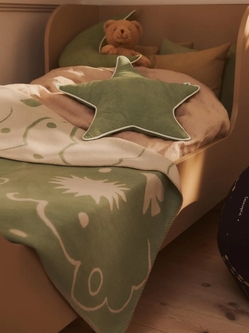 Skye Blanket - Tea Green/Parchment