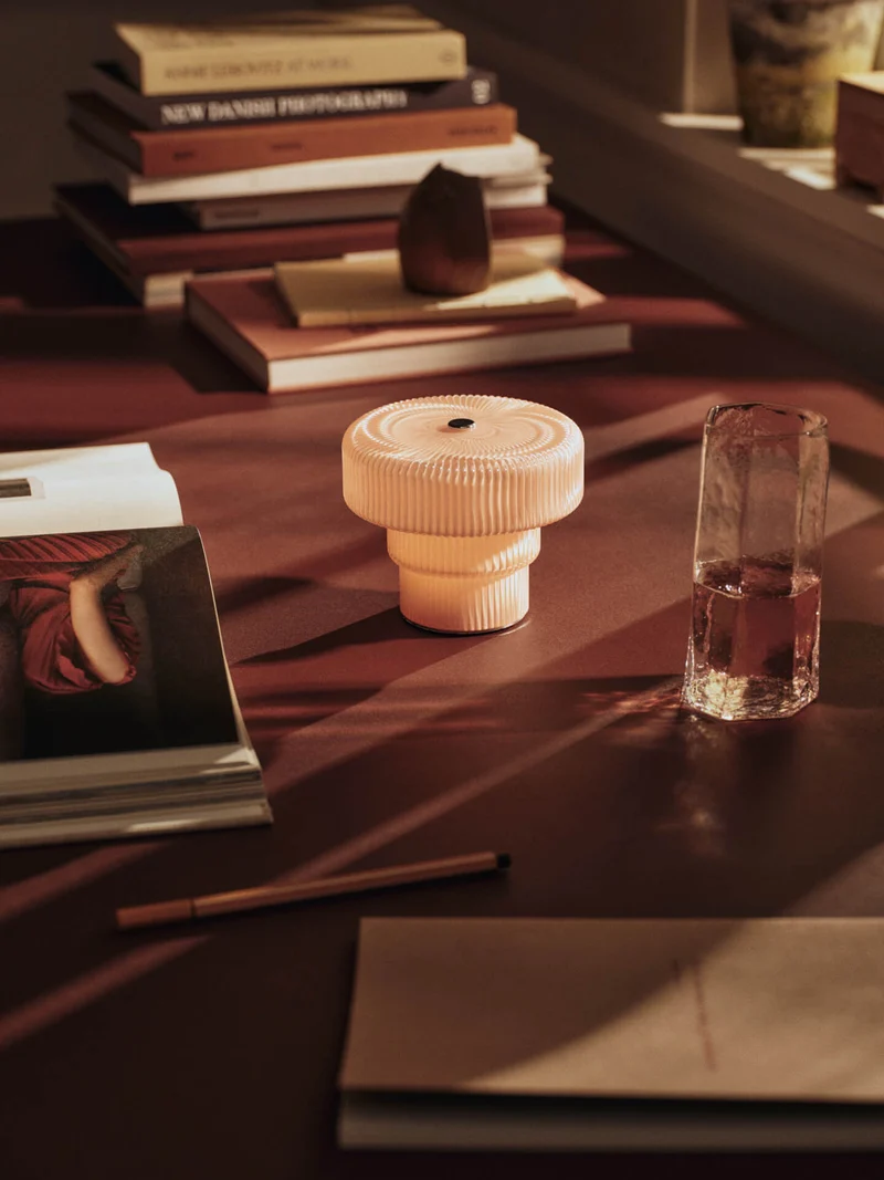 Ripple Portable Lamp - Small - Pale Rose