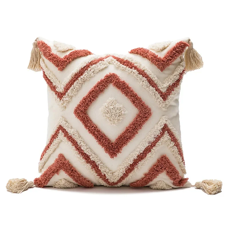 Coussin berbere coloré avec motifs géométriques