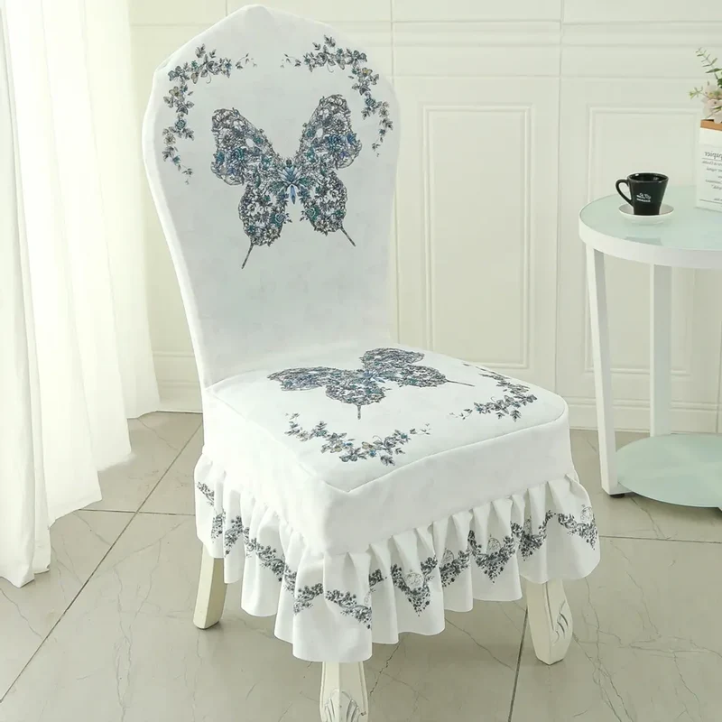 Housse de chaise baroque louis 16 ancienne luxe avec jupe