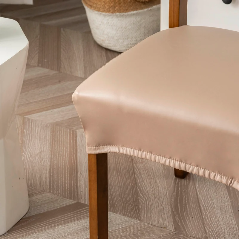 Housse pour assise siège de chaise simili cuir imperméable avec attaches anti glisse