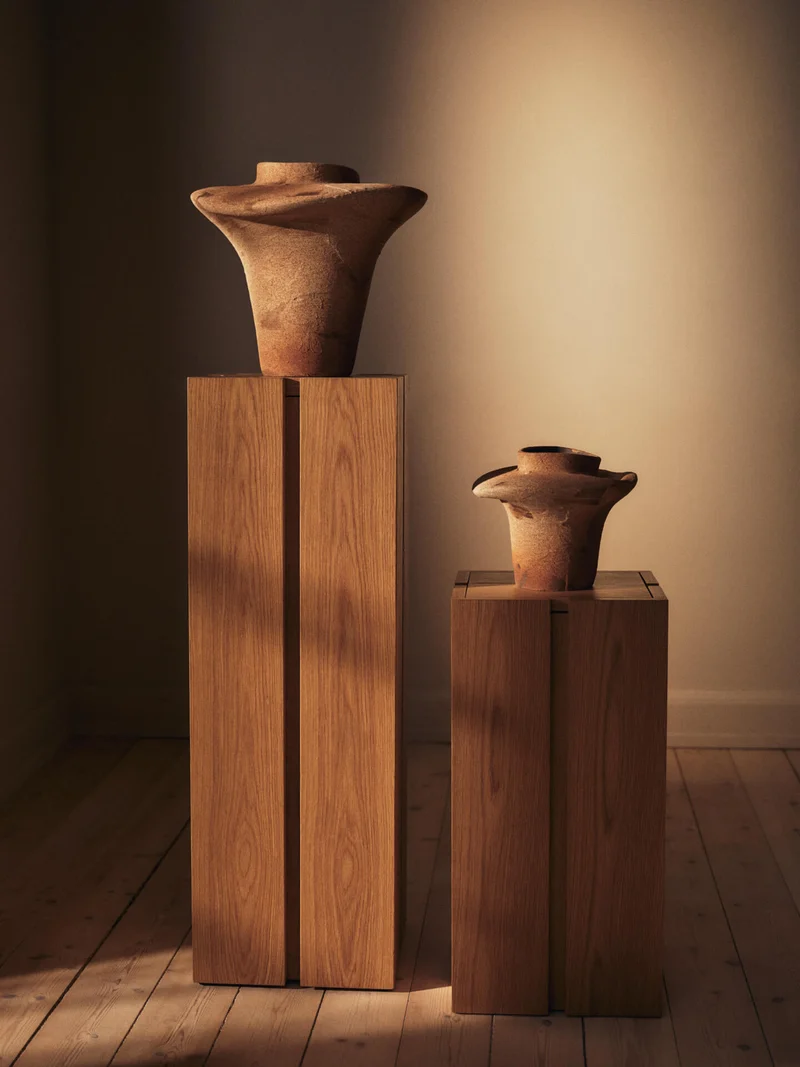 Evio Vase - Small - Burnt Umber