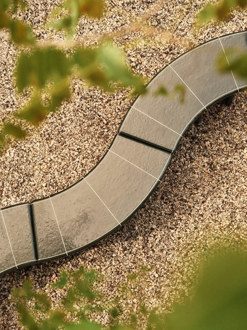 Deya Curved Bench - 110 - Dark Green