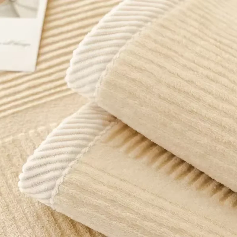 Housses de Canapé Antidérapantes 4 saisons - Broderie Printanière