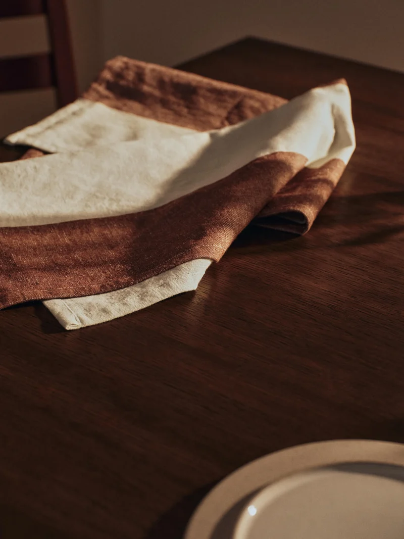 Hale Tea Towel - Chestnut/Frosted Lime