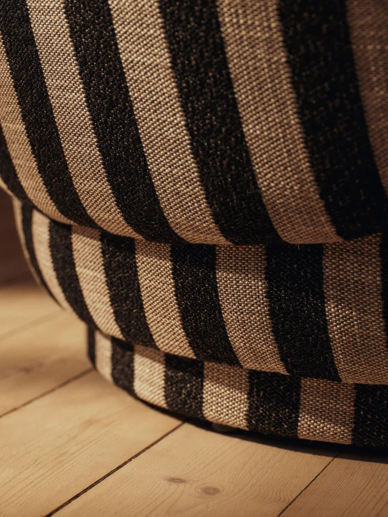 Rico Piccolo Lounge Chair - Louisiana - Sand/Black