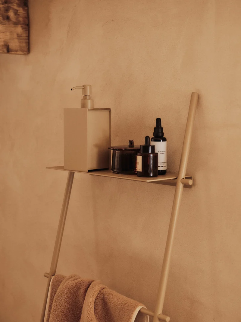Dora Towel Ladder - Cashmere