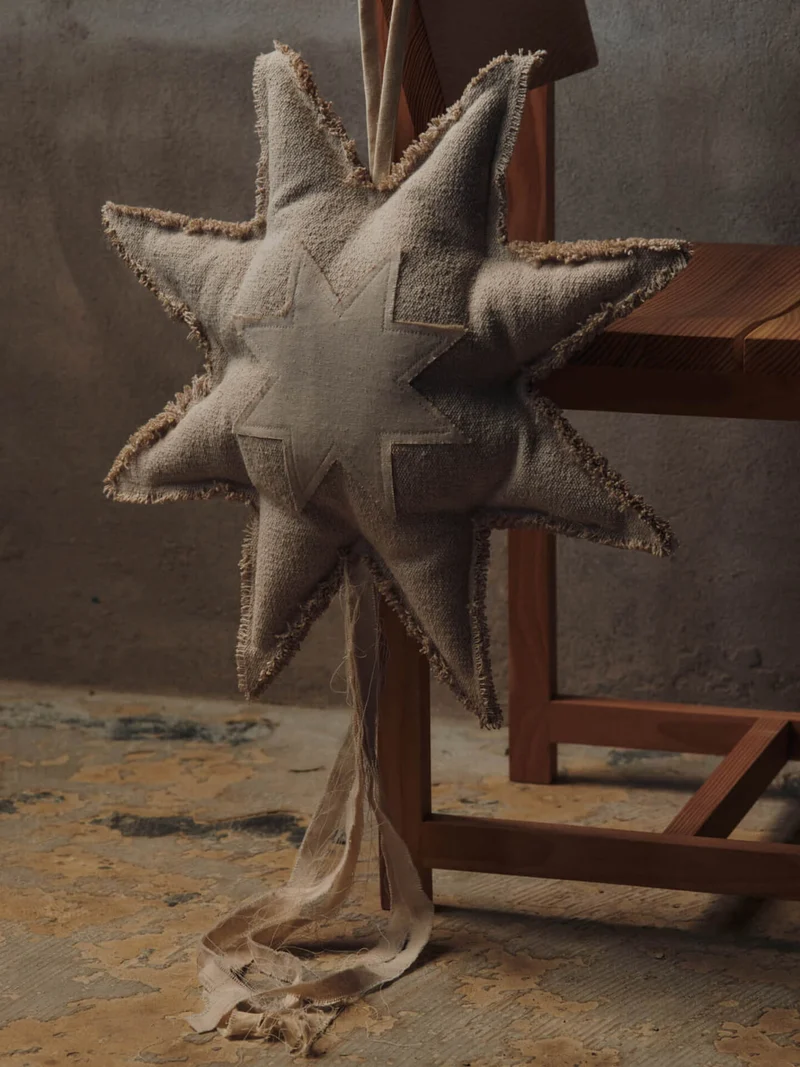 Vela Window Ornament - Natural