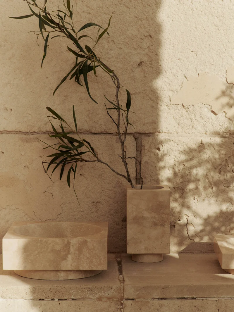 Hew Vase - Travertine