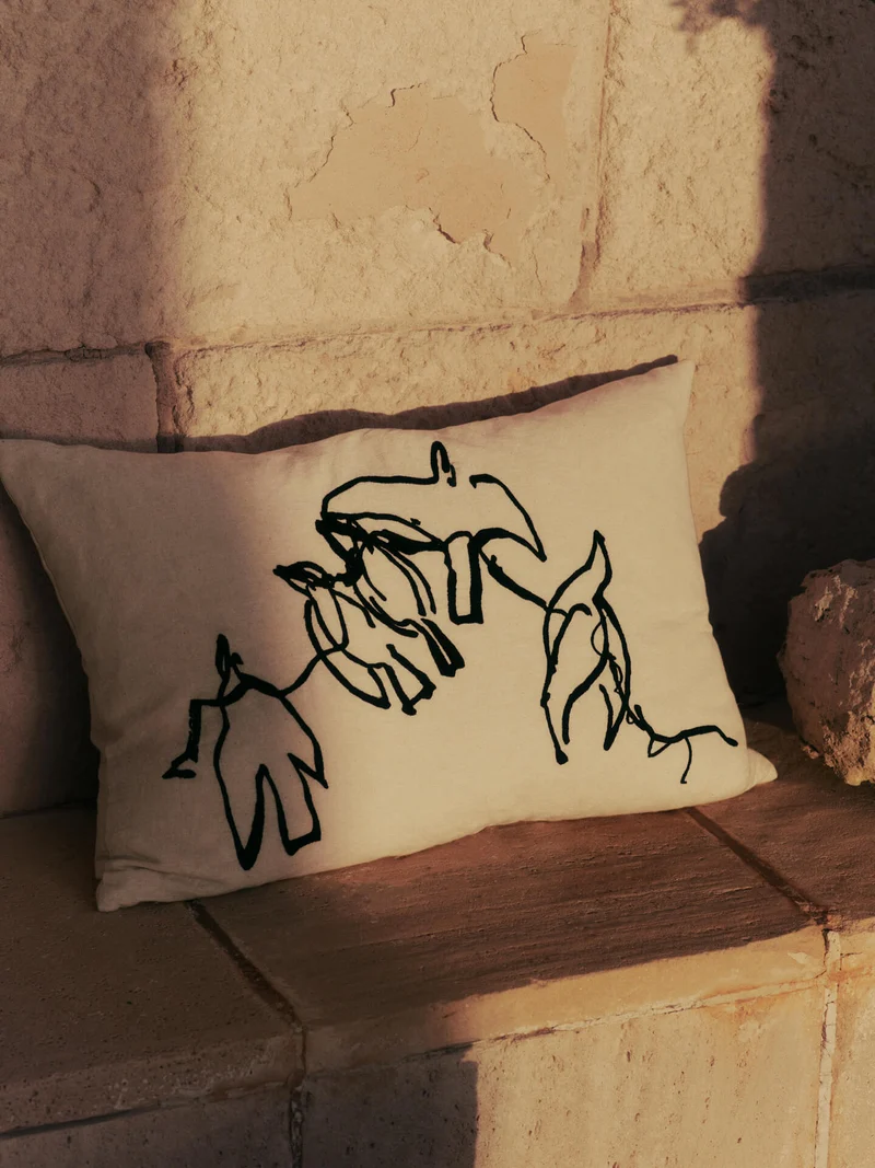 Vuelo Cushion - Natural