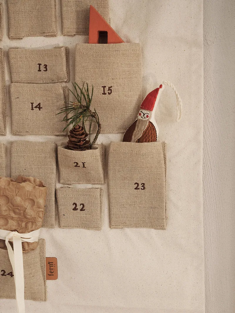 Pine Christmas Calendar - Maxi - Natural