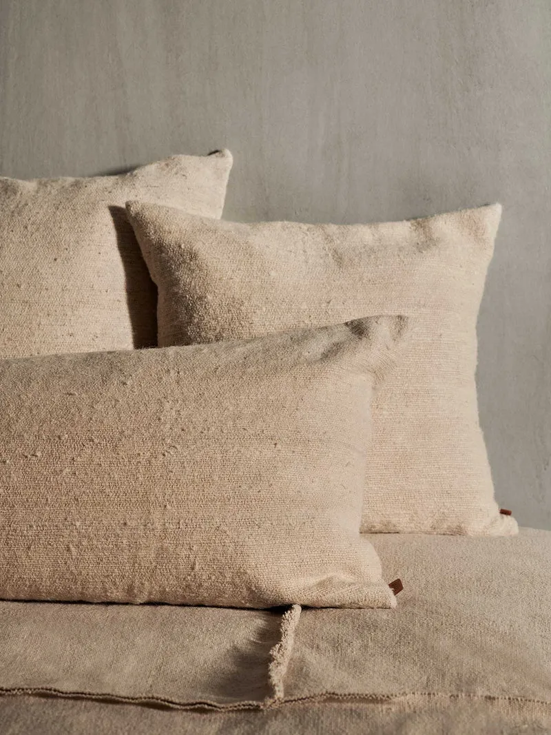 Nettle Cushion - Long - Natural
