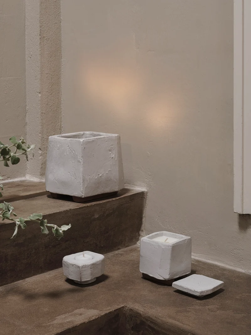 Kurinu Scented Candle - White