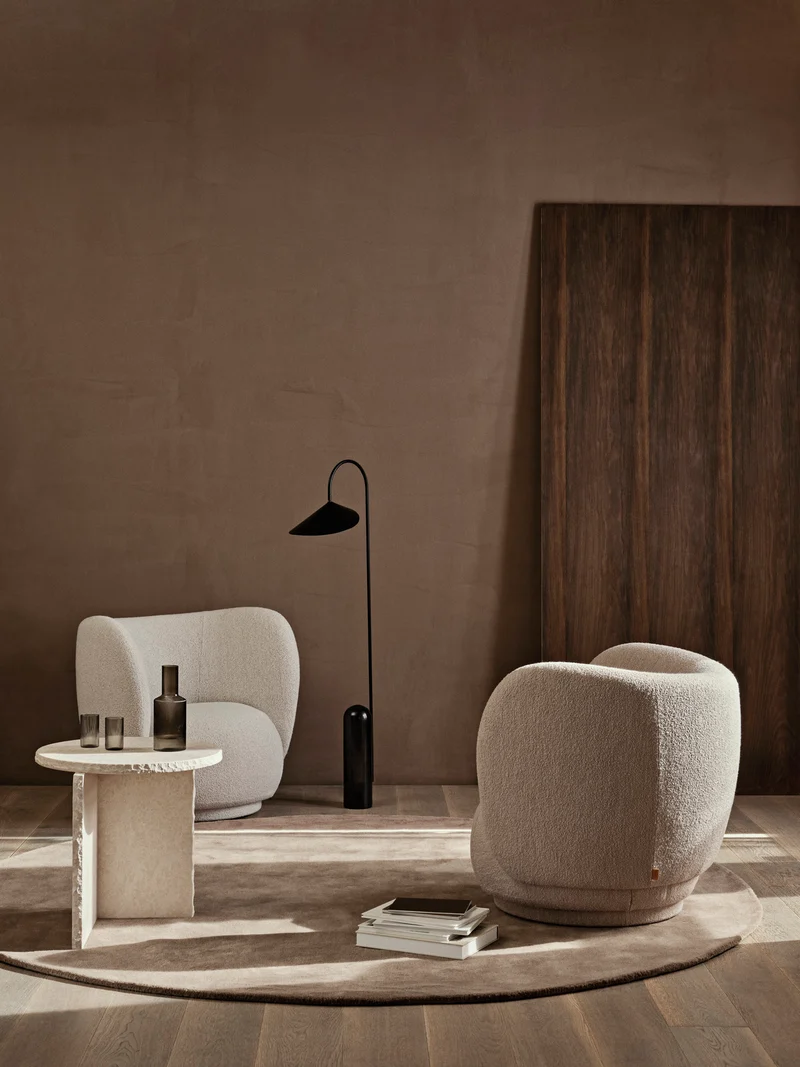 Mineral Sculptural Table - Bianco Curia