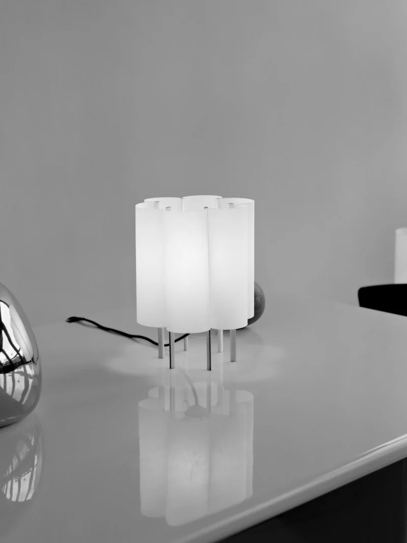 Boe Table Lamp - Silver/Natural
