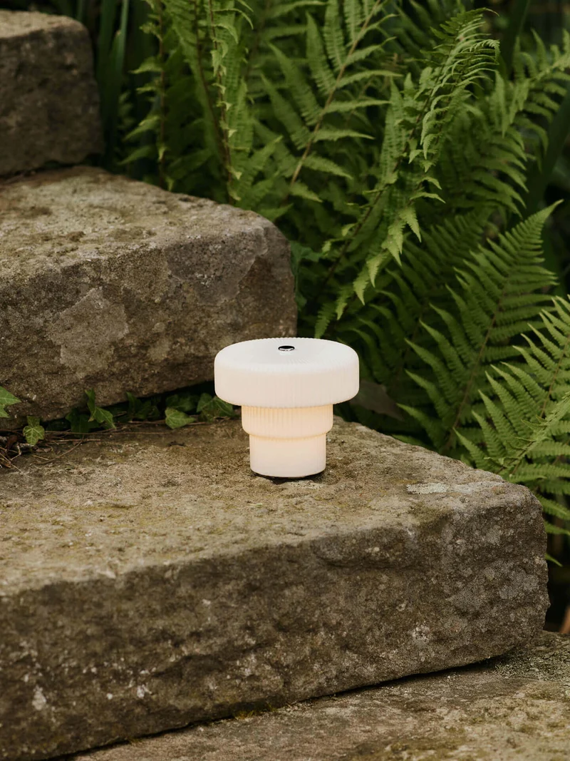 Ripple Portable Lamp - Small - White