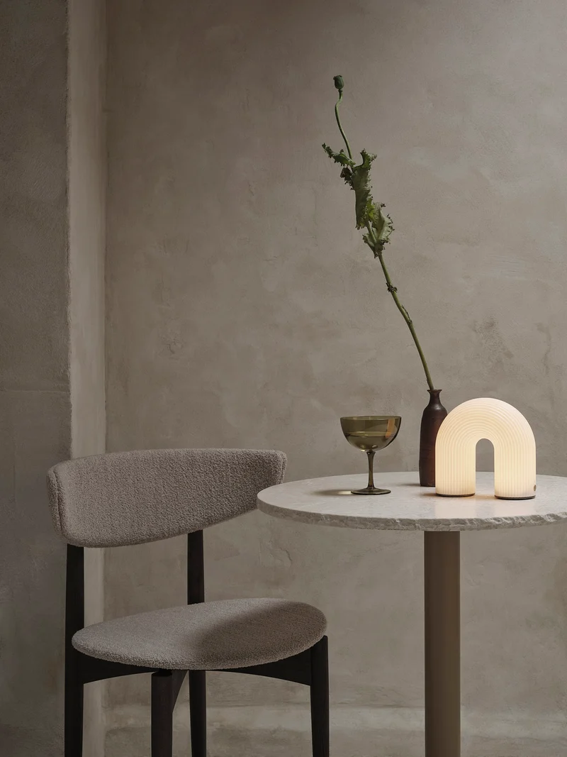 Vuelta Portable Lamp - White