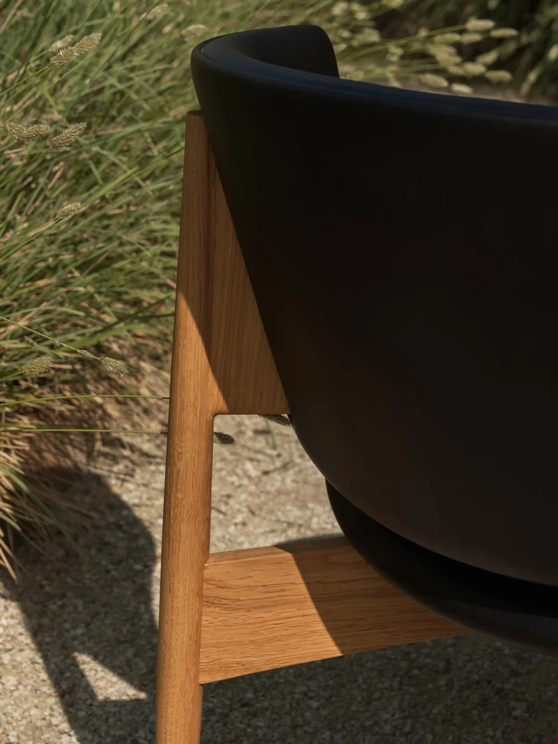 Herman Lounge Chair - Wood - Vegea - Natural Oak/Black