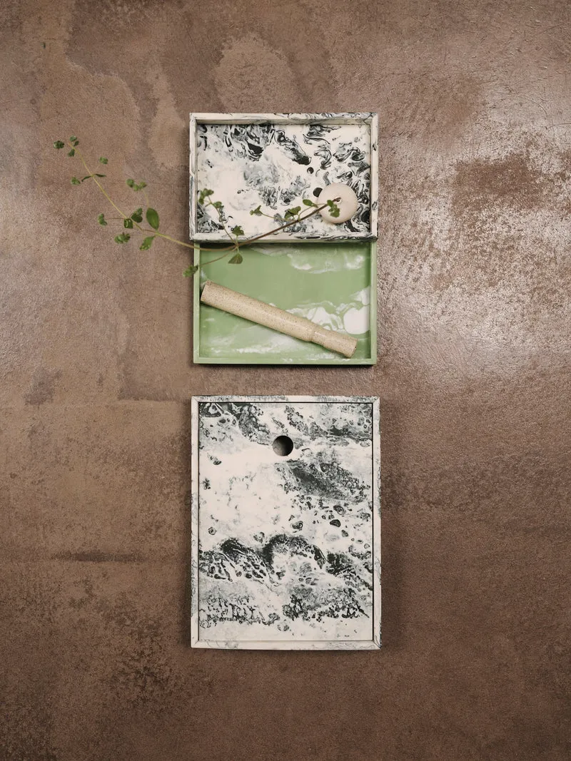 Mist Box - Emerald Off-white