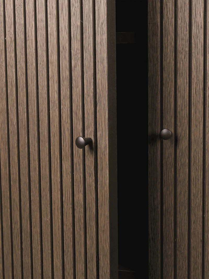 Sill Cupboard - Low - Dark Stained Oak