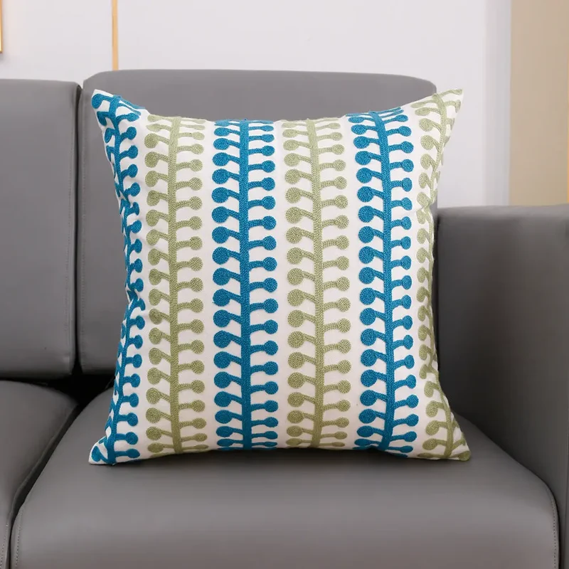 Housse de Coussin Broderie TOUVEL