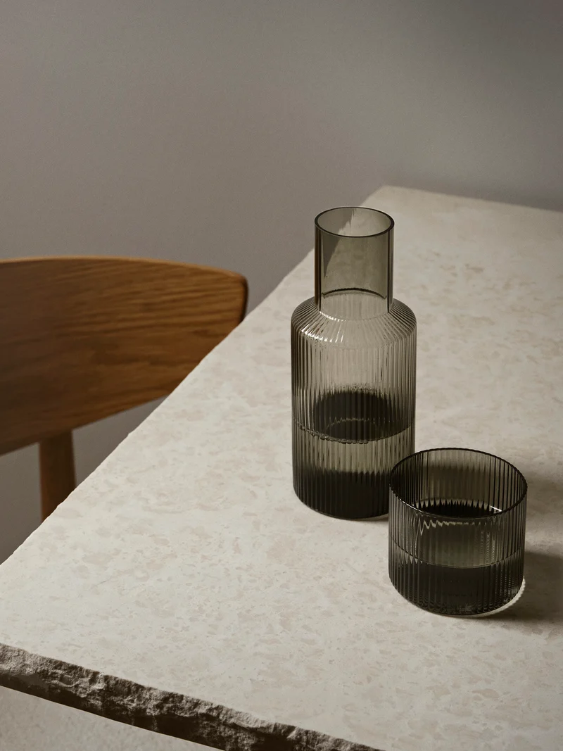 Ripple Carafe Set - Small - Smoked Grey